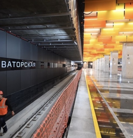 Изображение выполненных работ: УФ-печать на стекле — Станция метро Изображение выполненных работ: УФ-печать на стекле — Станция метро-1